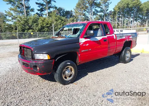 2001 Dodge Ram 2500 St z USA, uszkodzony, nr VIN 3B7KF23Z61G768169